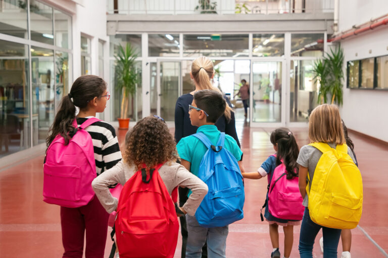 Campanha de rematrícula: como garantir a permanência dos alunos para o próximo ano